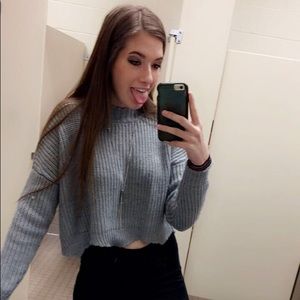 MEET UR POSHER, Loretta!